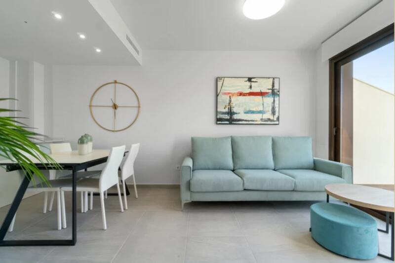 2 bedroom Apartment for sale