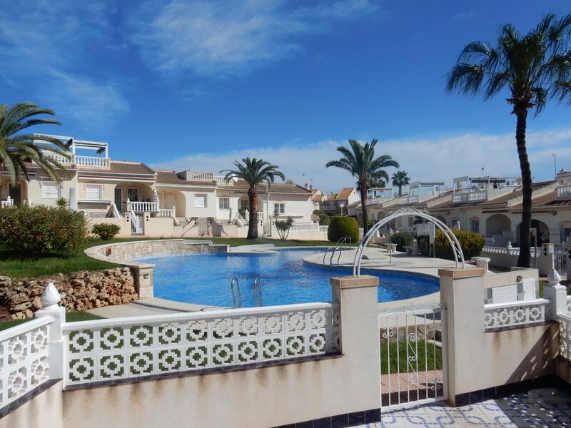 Rekkehus til salgs i Ciudad Quesada, Alicante