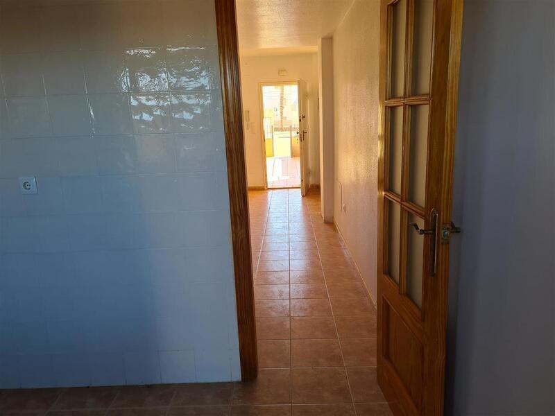 2 Schlafzimmer Stadthaus zu verkaufen