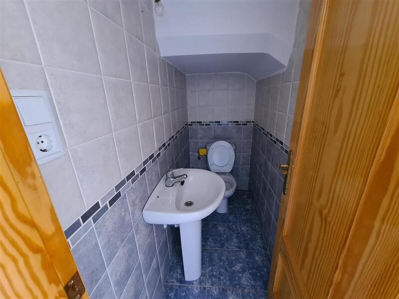 2 Schlafzimmer Stadthaus zu verkaufen