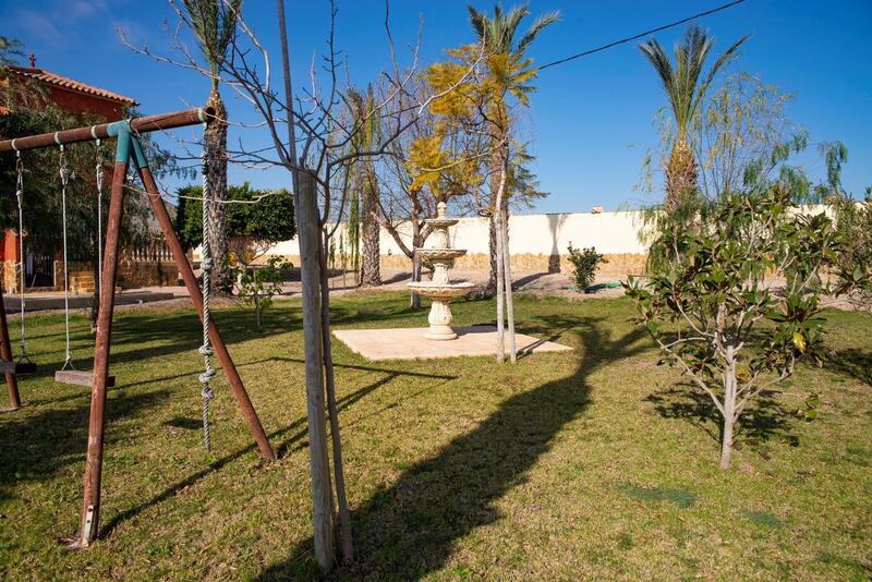 6 bedroom Country House for sale