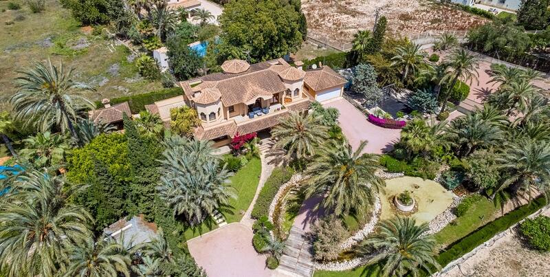 Villa til salgs i Elx/Elche, Alicante
