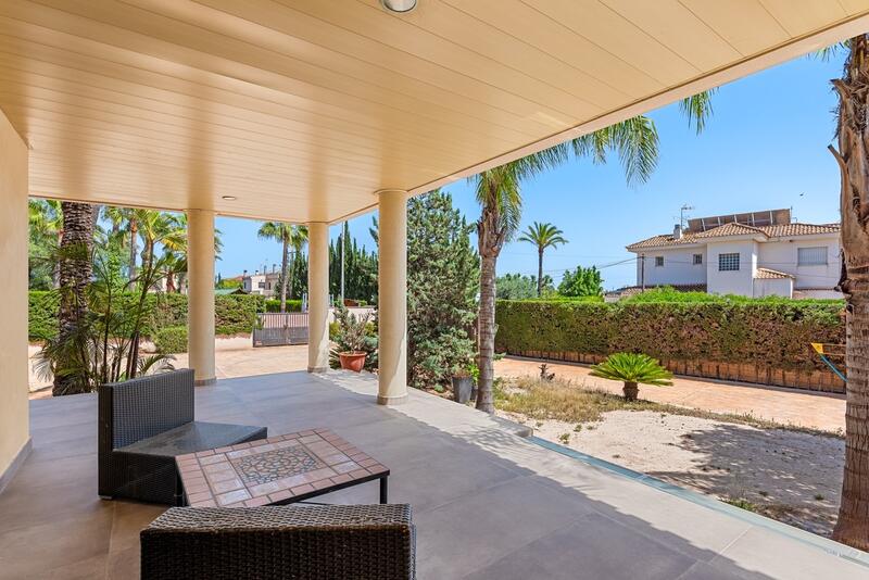 5 Schlafzimmer Villa zu verkaufen