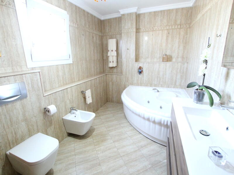 3 Cuarto Adosado en venta
