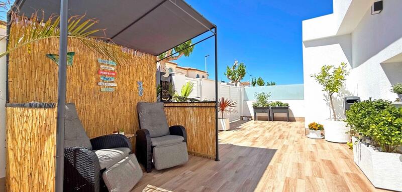2 bedroom Villa for sale