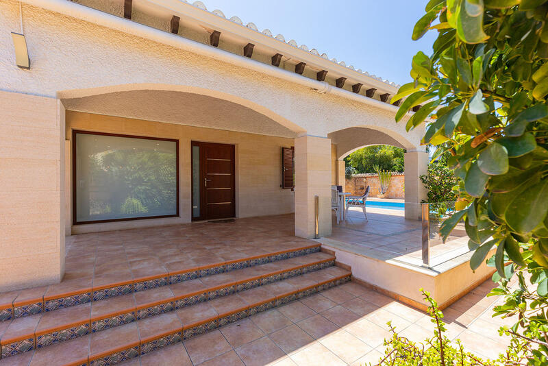4 bedroom Villa for sale