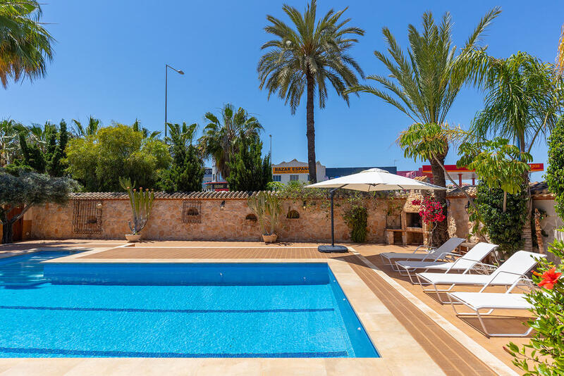 4 bedroom Villa for sale