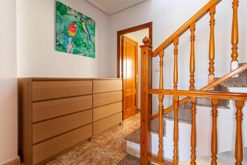 2 Cuarto Adosado en venta