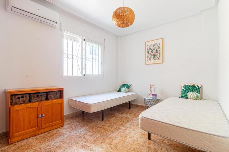 2 Cuarto Adosado en venta