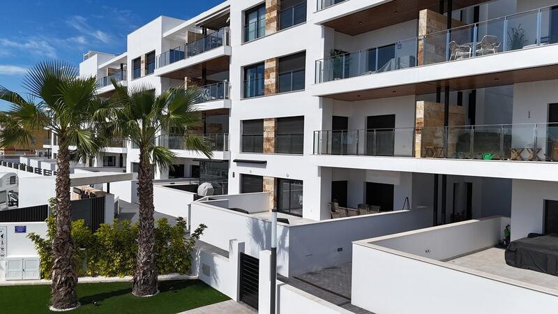 2 slaapkamer Appartement Te koop