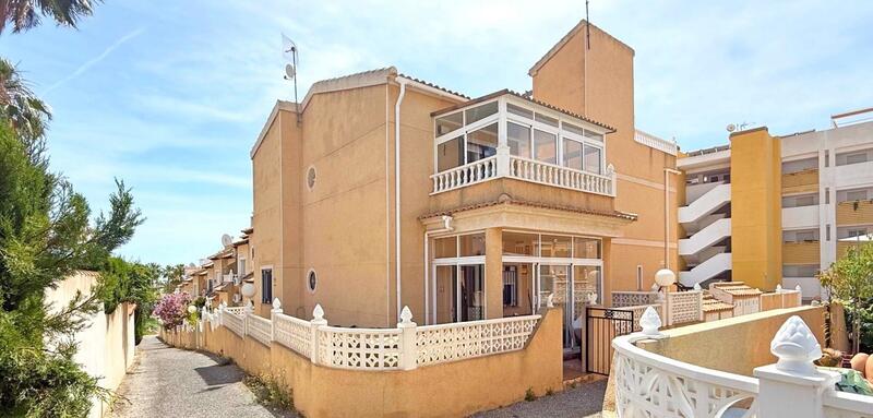 Villa for sale in Orihuela Costa, Alicante