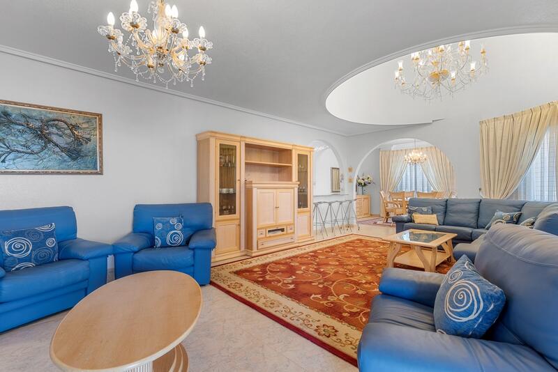 7 спальная комната вилла продается