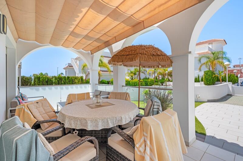3 Cuarto Villa en venta