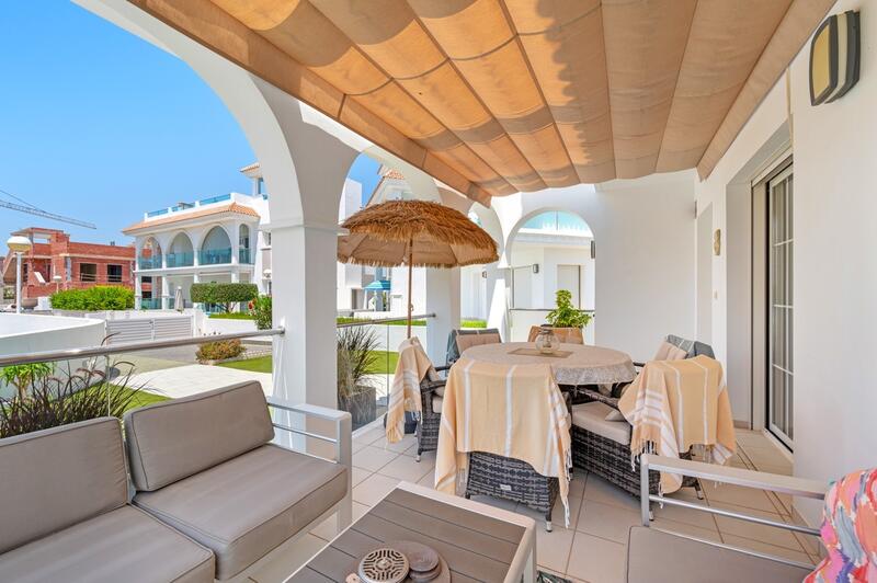 3 Cuarto Villa en venta