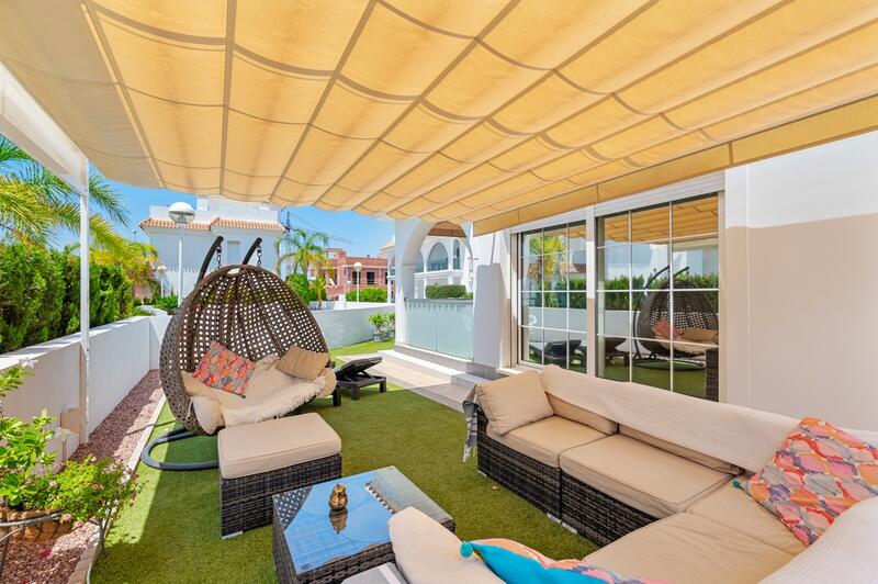 3 Cuarto Villa en venta