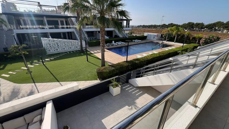 3 bedroom Apartment for sale