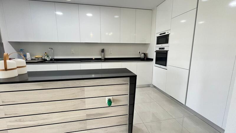 3 Schlafzimmer Appartement zu verkaufen