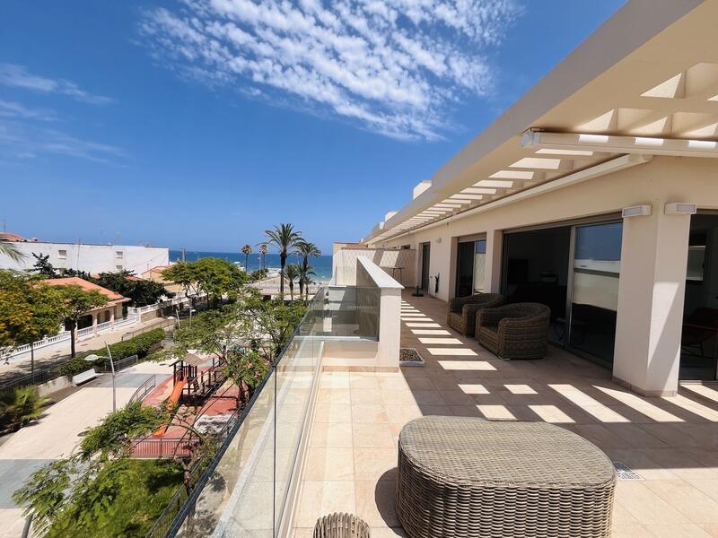 Apartamento en venta en Pilar de la Horadada, Alicante
