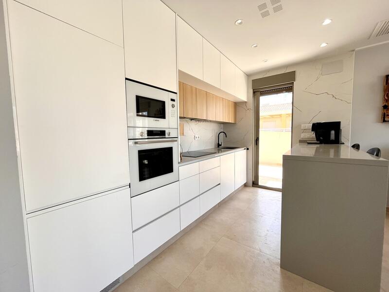 2 slaapkamer Appartement Te koop