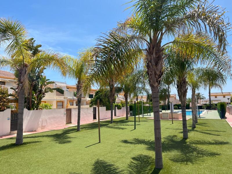 2 Cuarto Adosado en venta