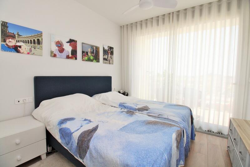 2 slaapkamer Appartement Te koop