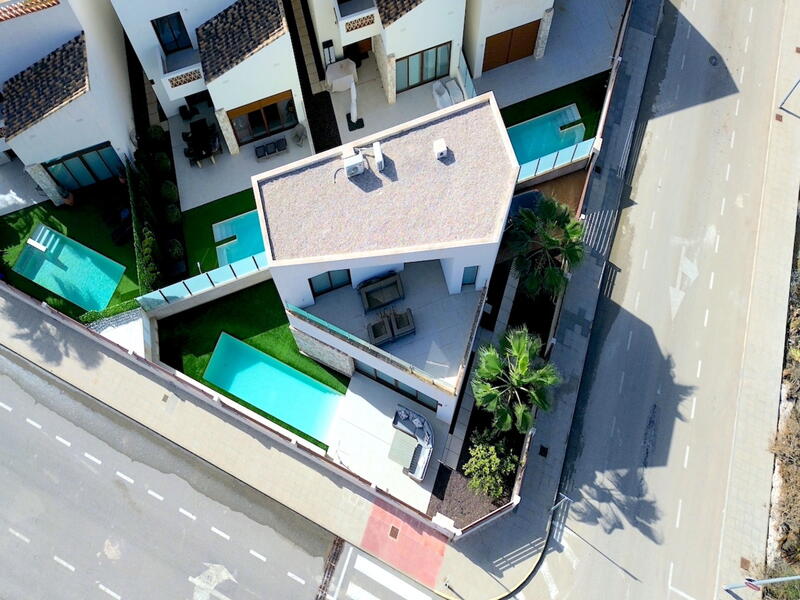 3 slaapkamer Villa Te koop