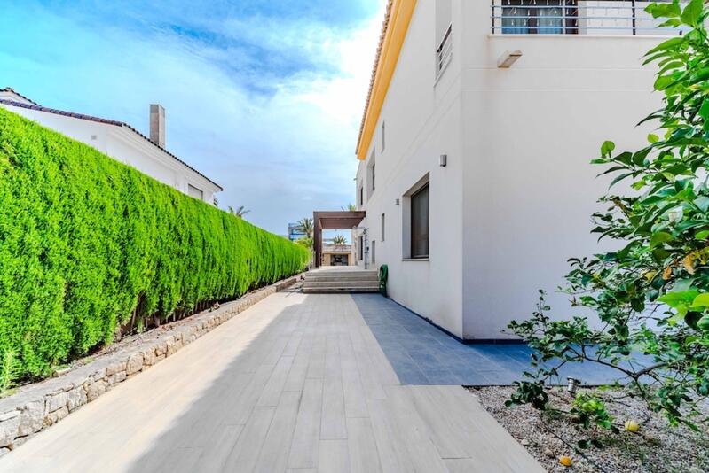 5 Cuarto Villa en venta