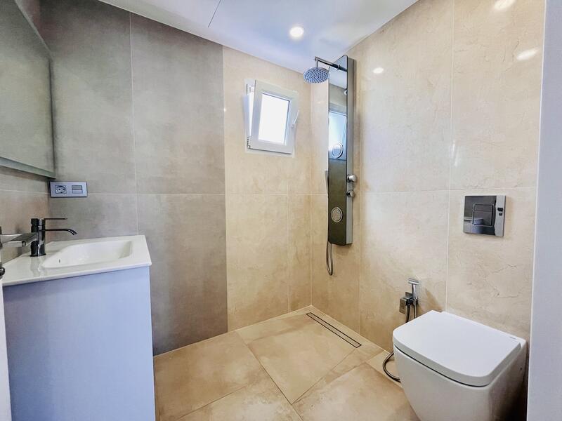 6 Cuarto Villa en venta