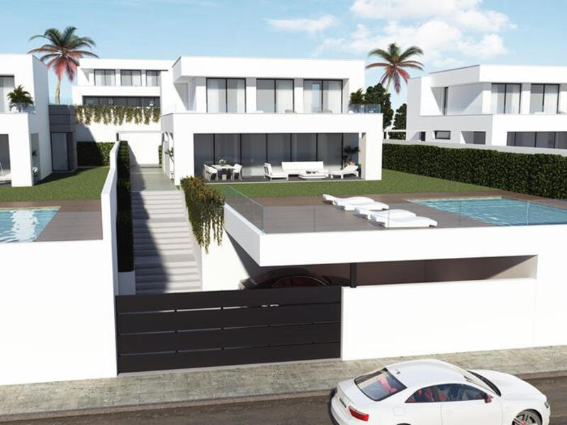 Villa til salg i La Duquesa, Málaga