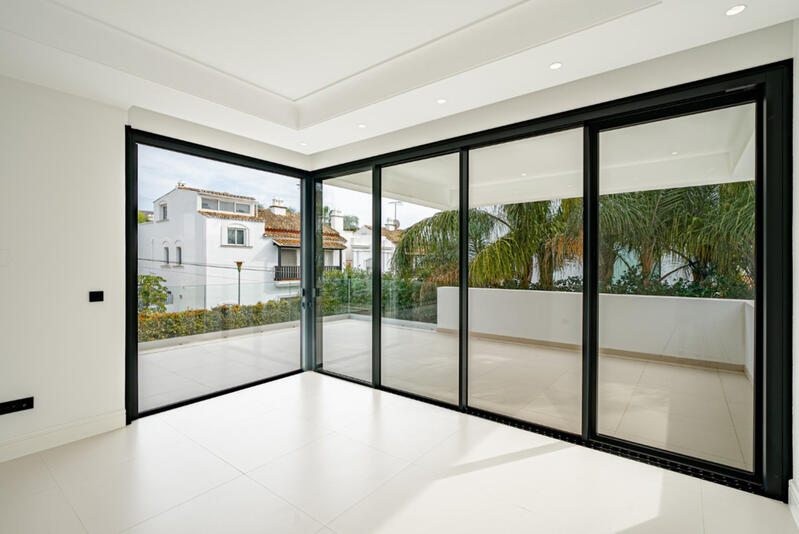 4 bedroom Villa for sale