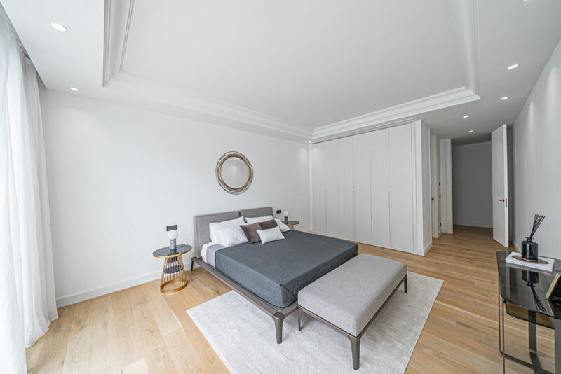 6 bedroom Villa for sale