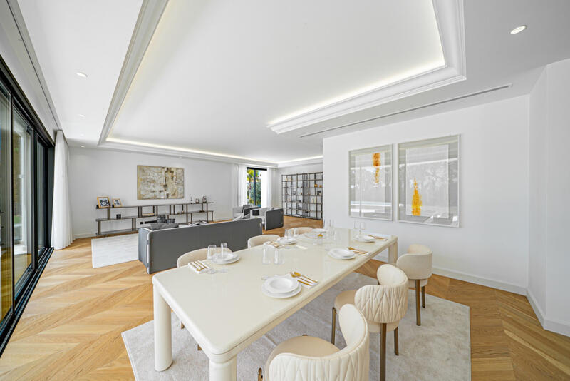 6 bedroom Villa for sale