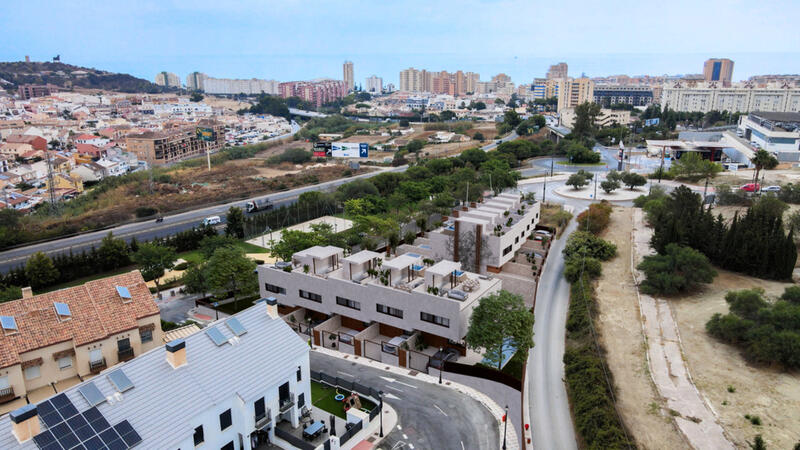 3 Cuarto Villa en venta