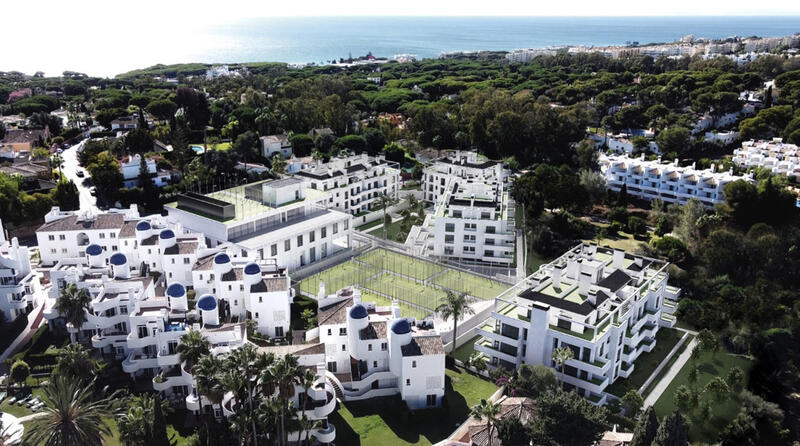 Apartment for sale in Calahonda, Málaga