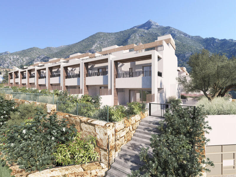 Villa for sale in Istan, Málaga