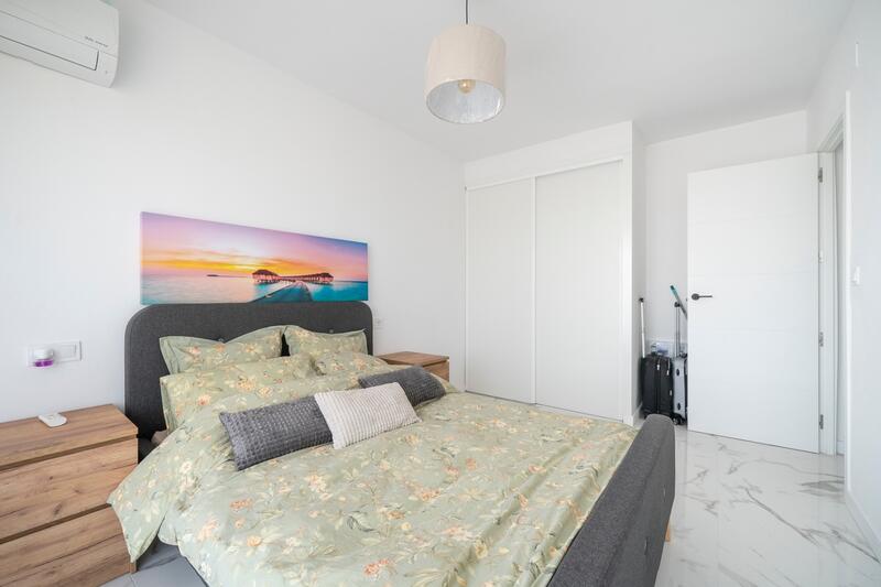 2 slaapkamer Appartement Te koop