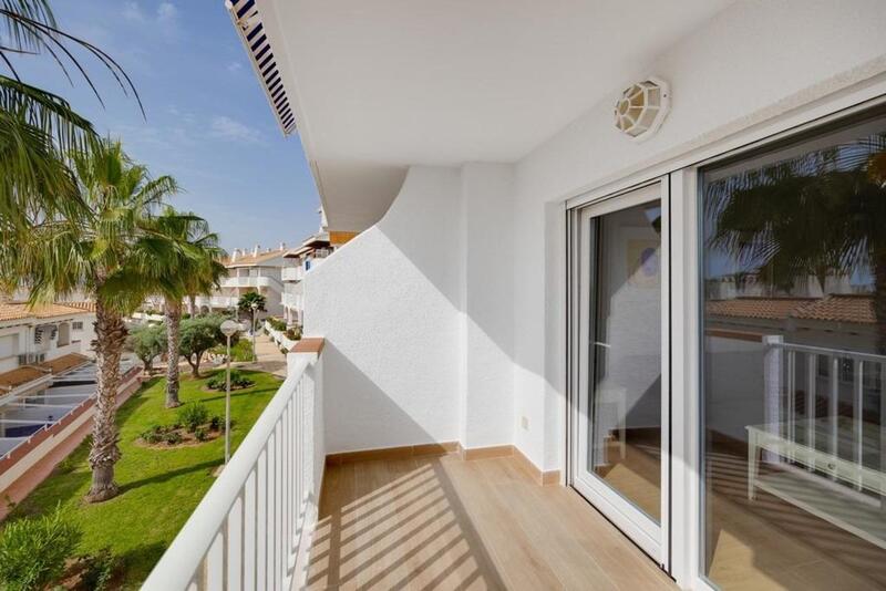 Lejlighed til salg i Campoamor, Alicante