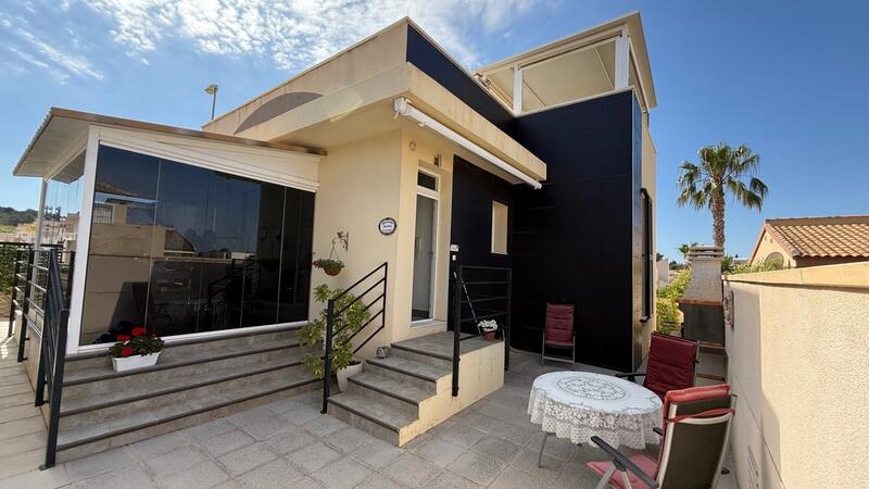 Villa til salg i Ciudad Quesada, Alicante