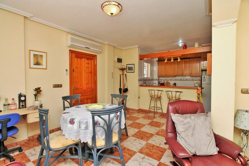 2 Cuarto Adosado en venta