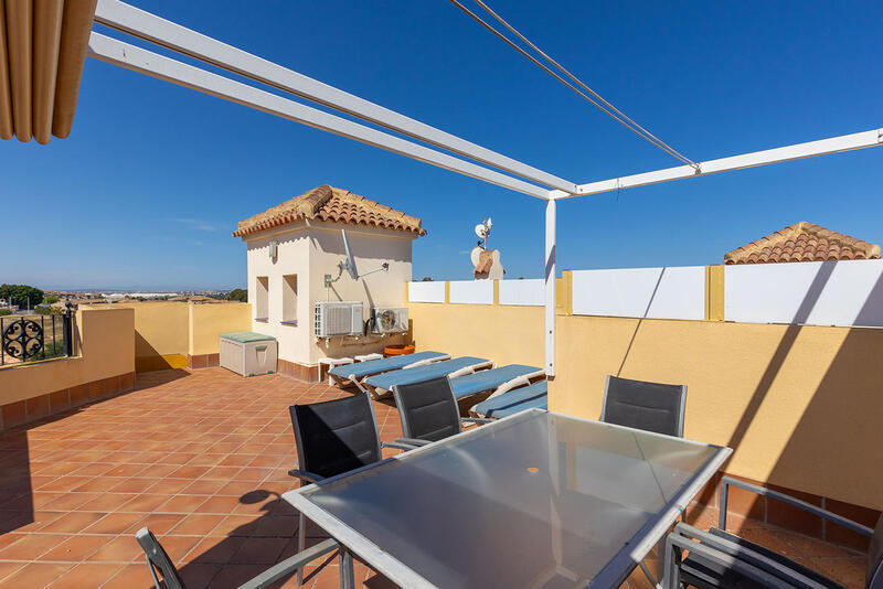 2 slaapkamer Appartement Te koop