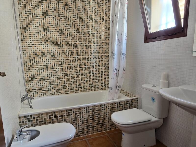 3 спальная комната вилла продается