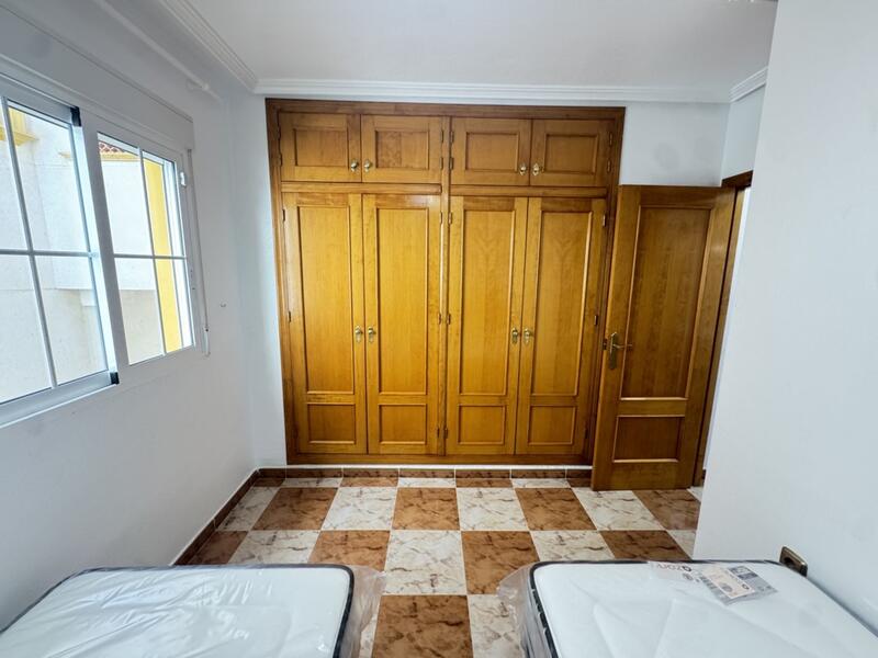 2 slaapkamer Appartement Te koop