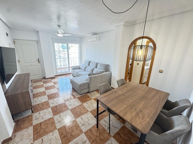 2 slaapkamer Appartement Te koop