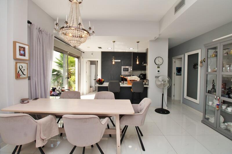 5 soverom Villa til salgs