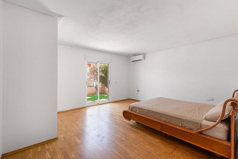 2 Schlafzimmer Villa zu verkaufen