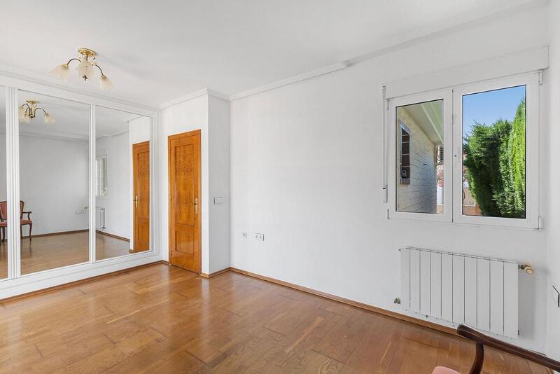 2 Schlafzimmer Villa zu verkaufen