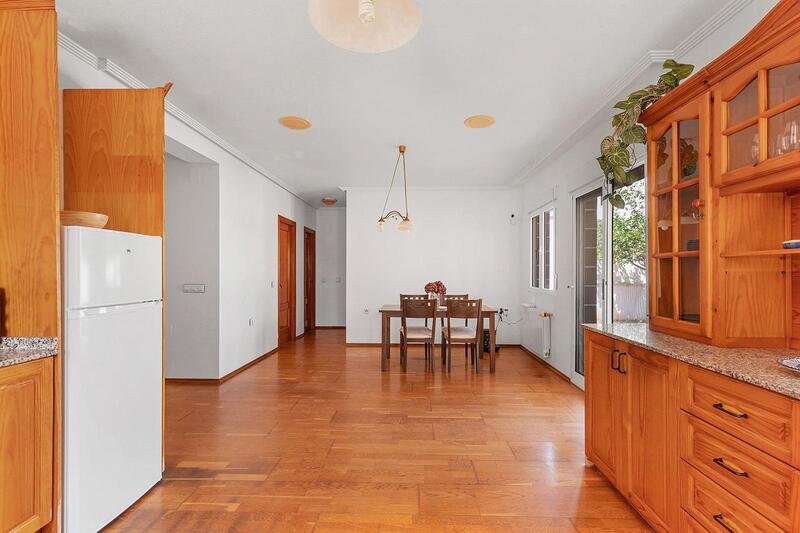 2 Schlafzimmer Villa zu verkaufen