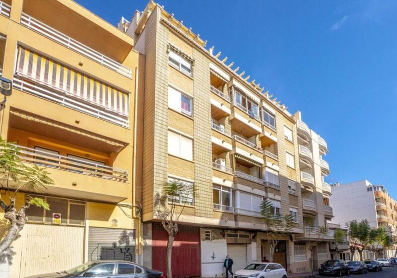 Leilighet til salgs i Torrevieja, Alicante
