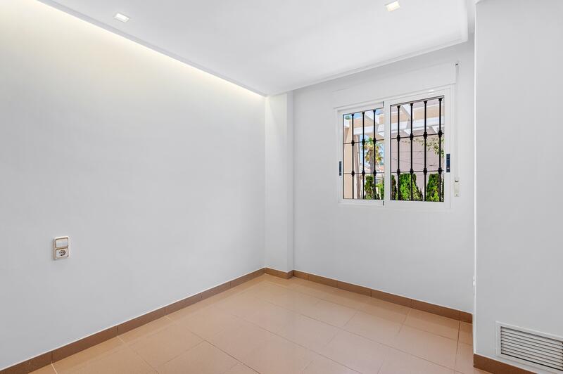 4 slaapkamer Villa Te koop
