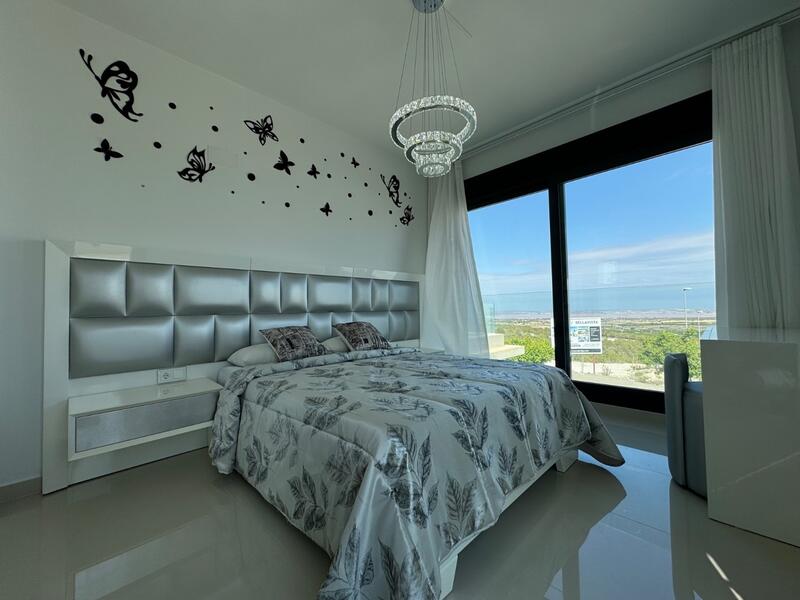 5 slaapkamer Villa Te koop